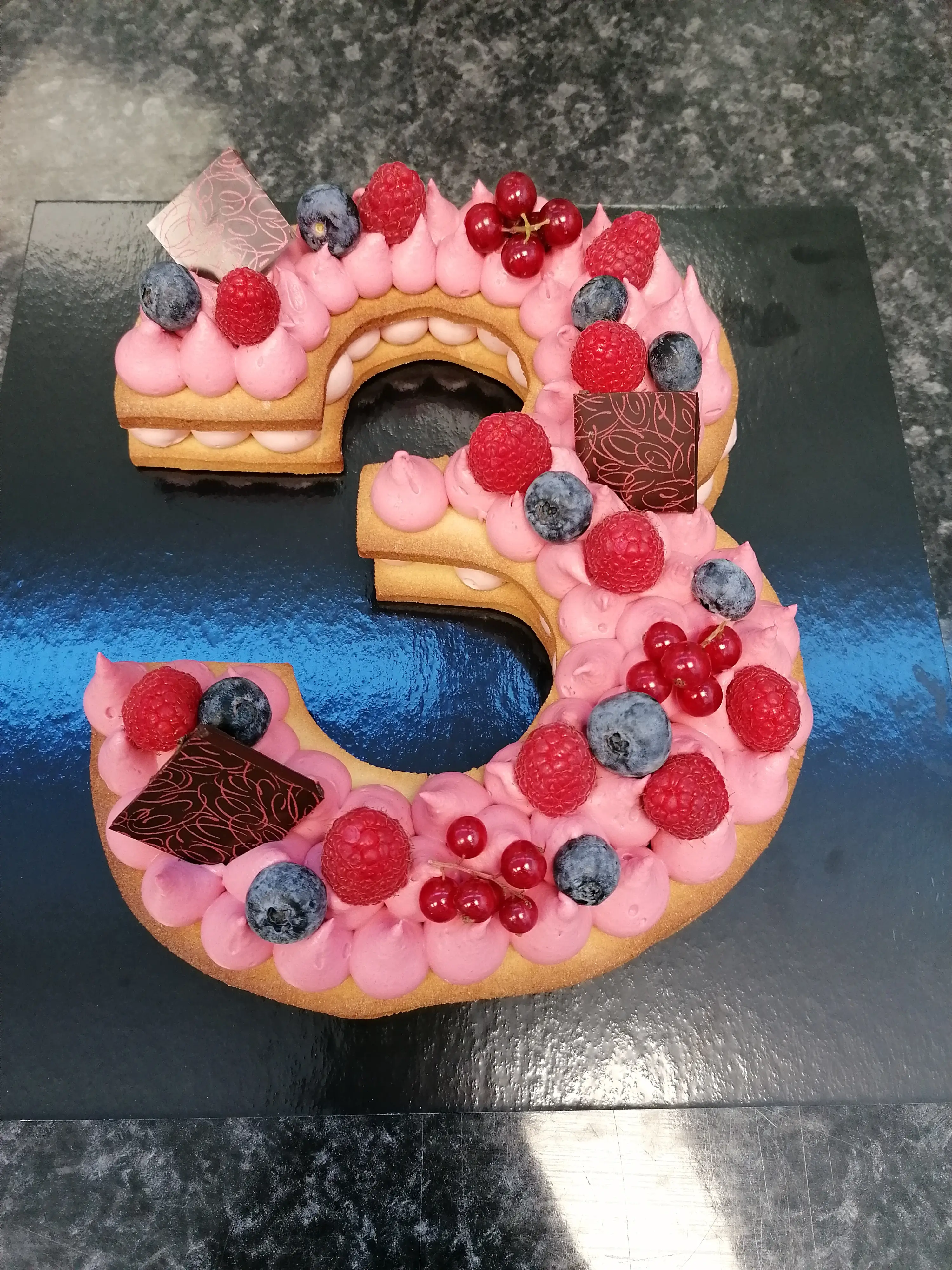 Number cake framboise